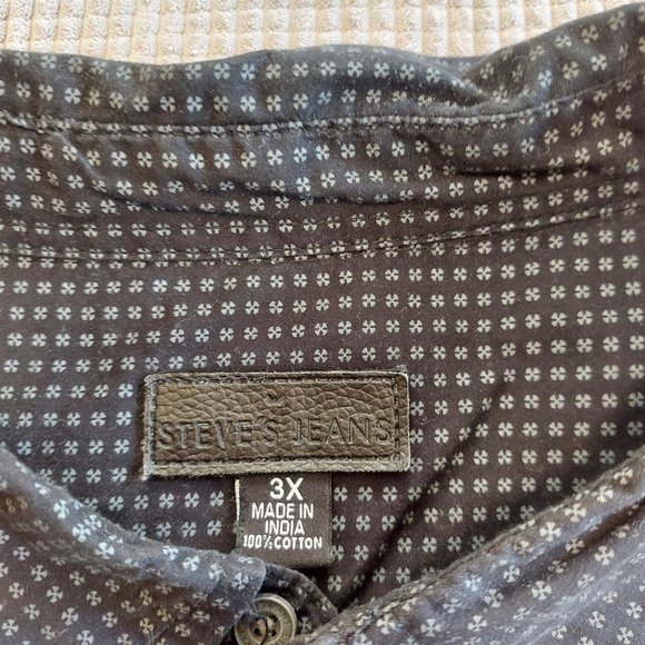 3/$15 Men's Steve's Jeans GeoPrint Button Up - Picture 2 of 2
